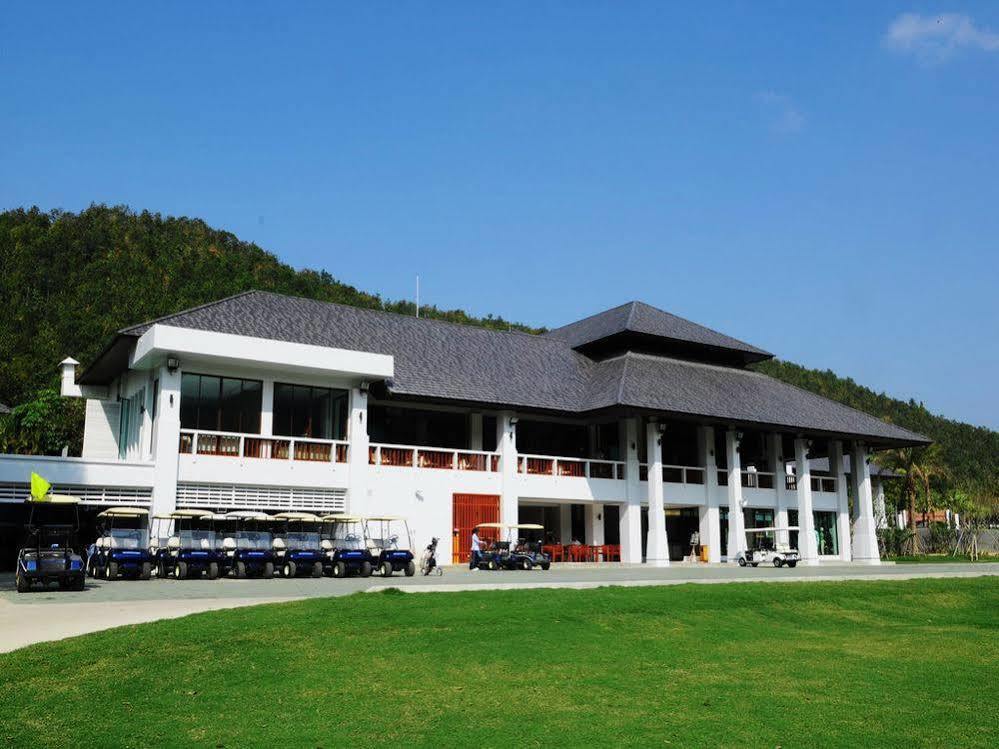 Alpine Golf Resort Chiang Mai Ban Huai Sai Nua Zewnętrze zdjęcie