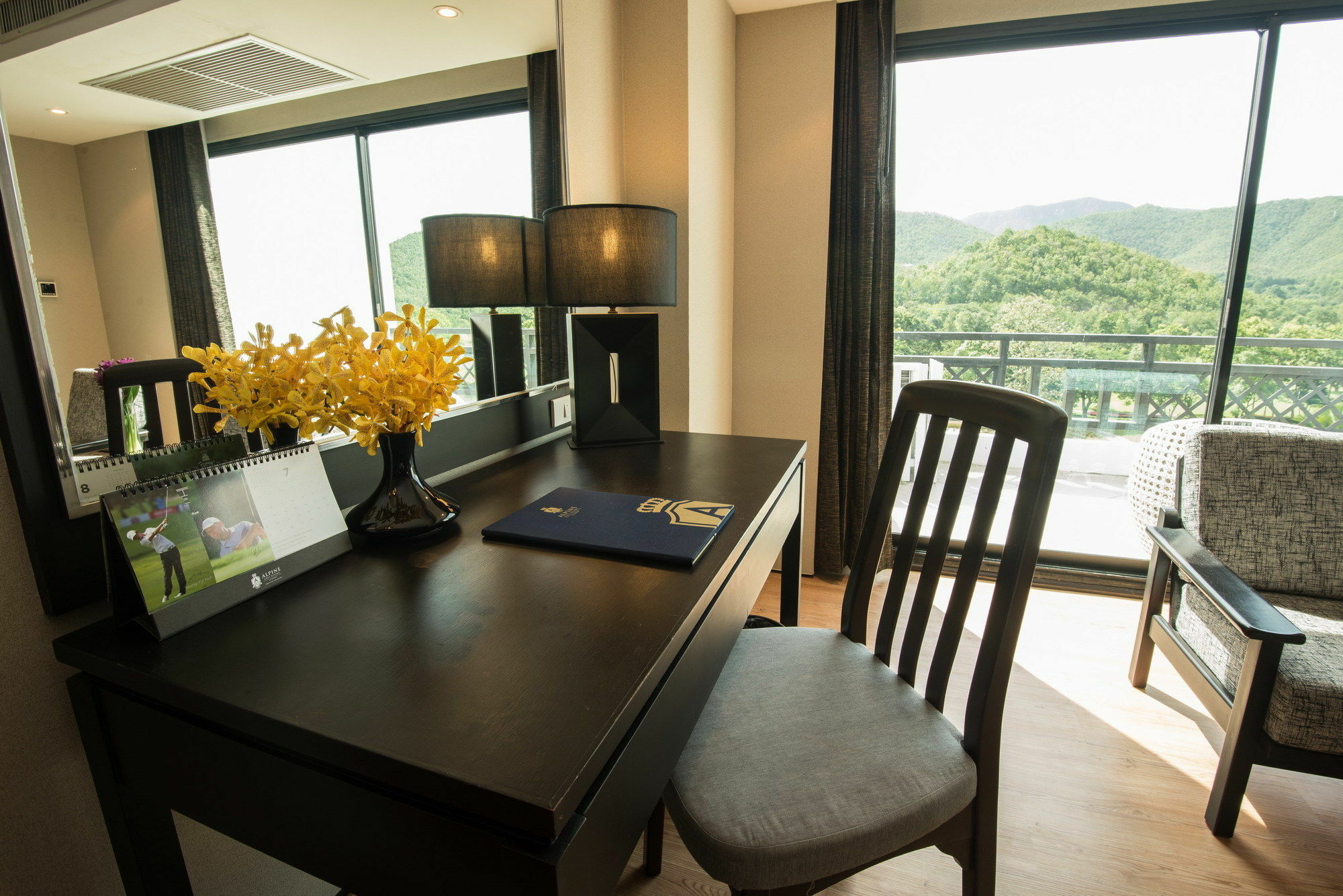 Alpine Golf Resort Chiang Mai Ban Huai Sai Nua Zewnętrze zdjęcie